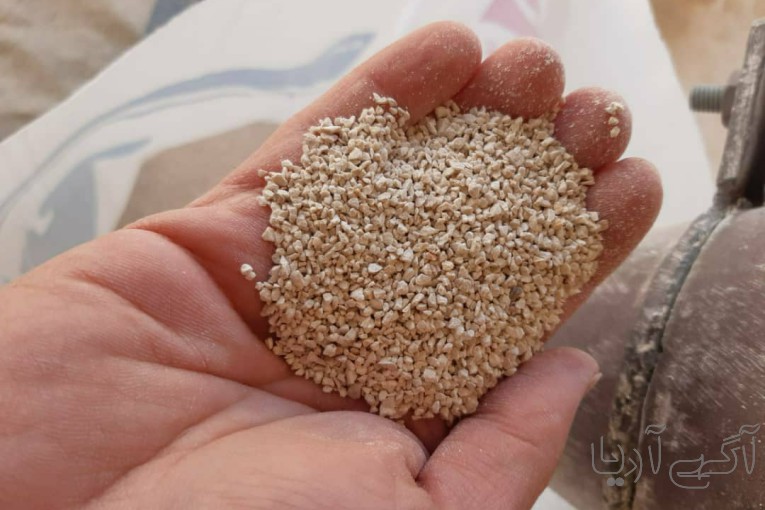 محصولات معدنی دام وطیور