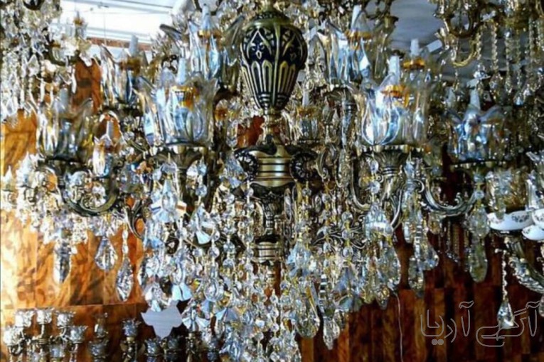 کنار سالنی دو گل 