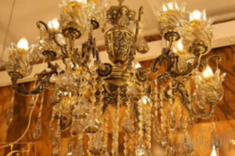 شمعدان پایه برنزی 