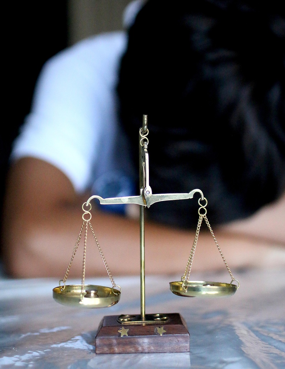 بهترین وکیل کیفری کرج
