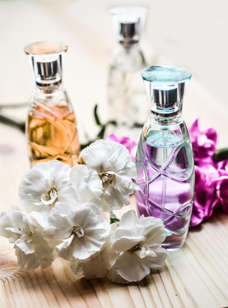 12 مدل ظرف عطر 20 میلی‌لیتری ساواج خالی با طراحی متنوع