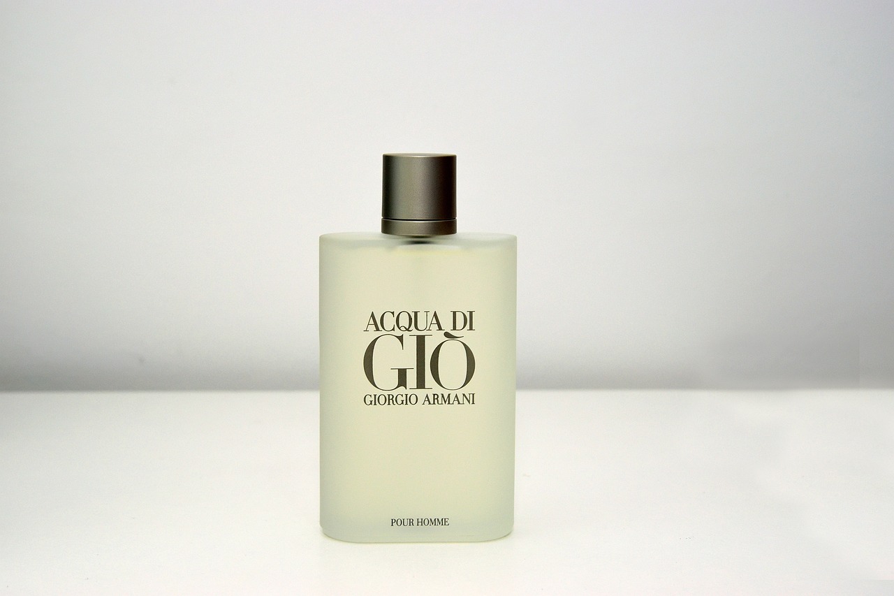 بهترین عطر برای فصل بهار؛ یک راهنمای تخصصی