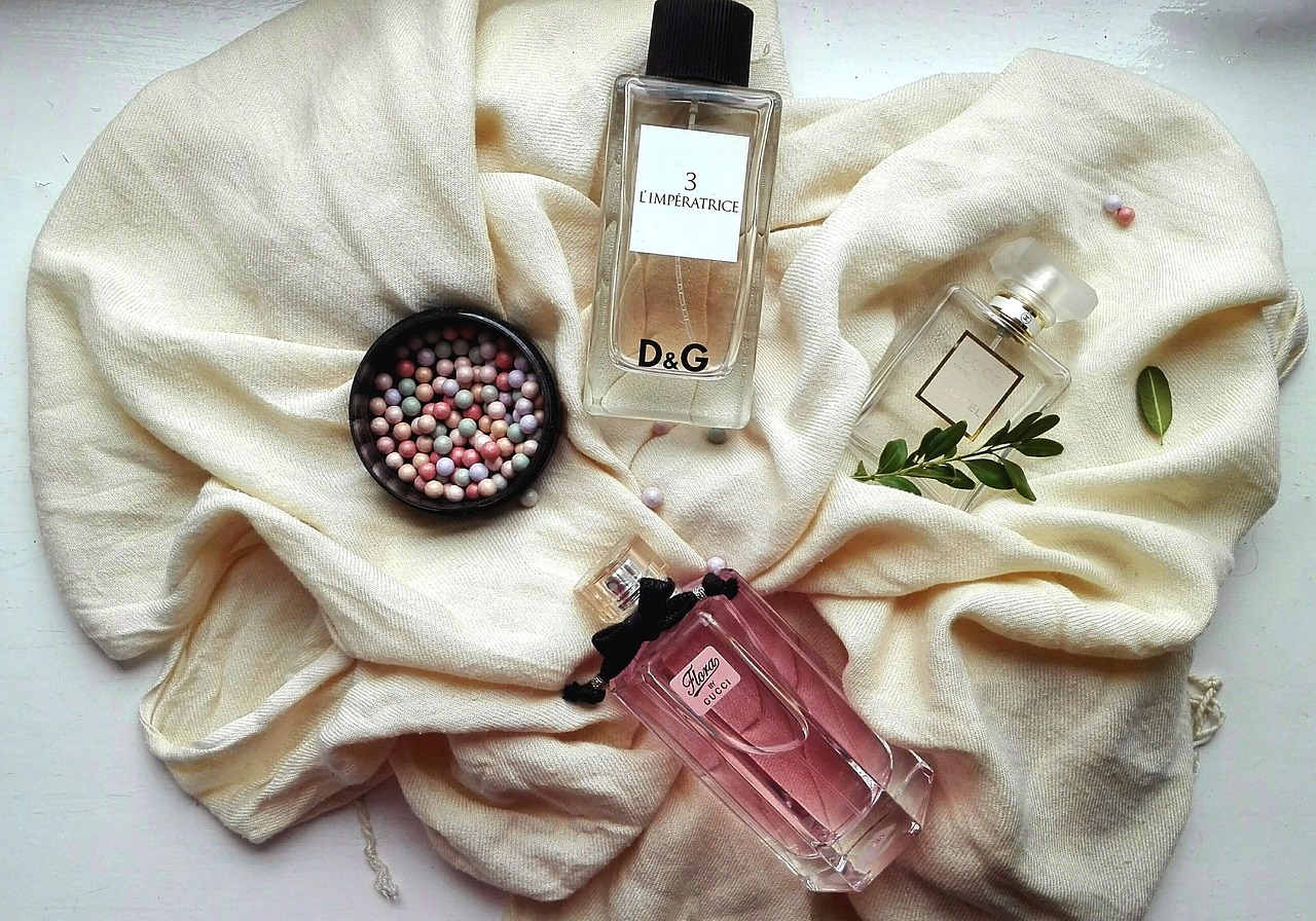 شیراز؛ شهر گل و بلبل و عطرهای خوش! بررسی بازار عطر شیراز