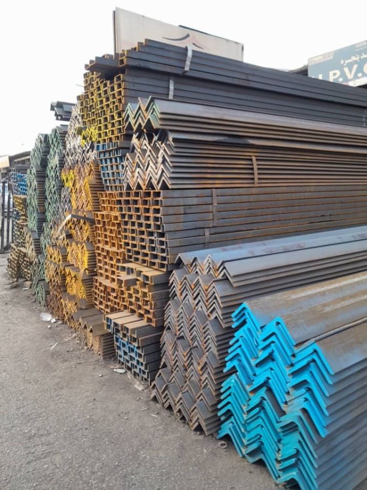 فروش انواع قوطی نبشی  ناودانی لوله و تسمه