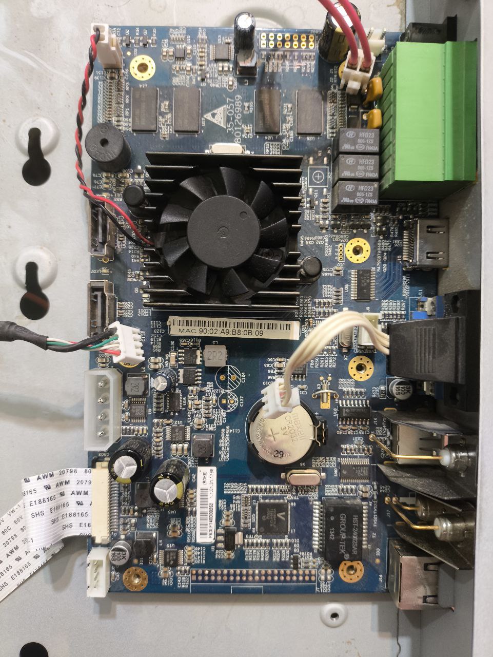 نصب و تعمیر دوربین مدار بسته + رفع اشکال DVR (اصفهان