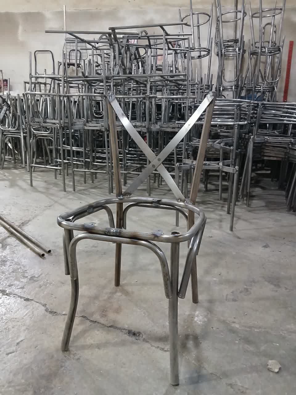 کلاف میزو صندلی فلزی رستورانی ، کافی شاپی و سالنی و....